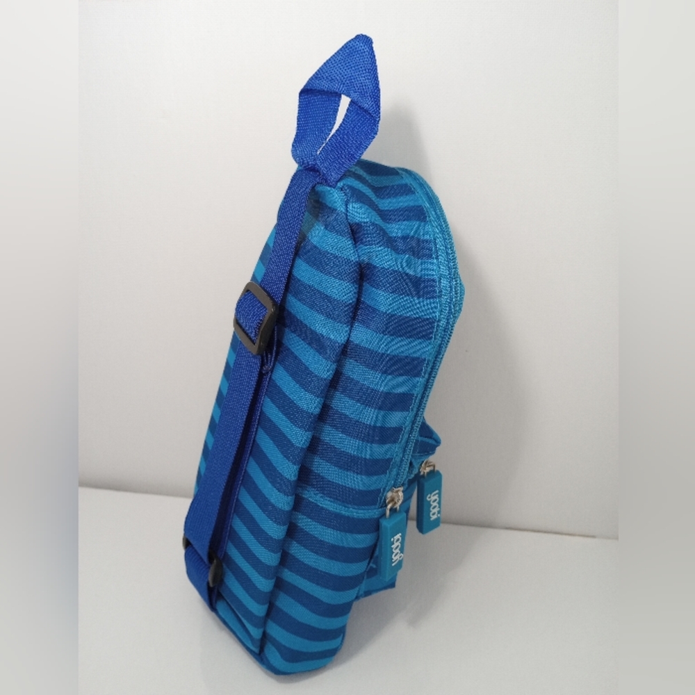 Yoobi Mini Backpack Case - Picture 3 of 6